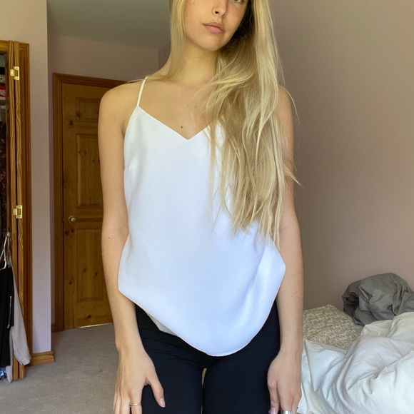White tank top - Picture 3 of 3